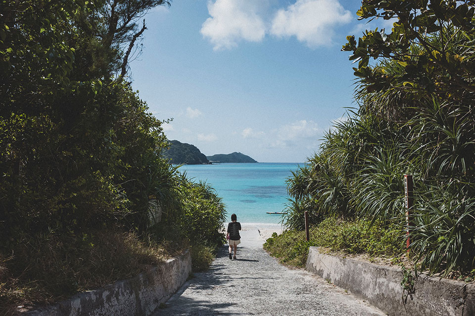 11 - 渡嘉敷島に到着